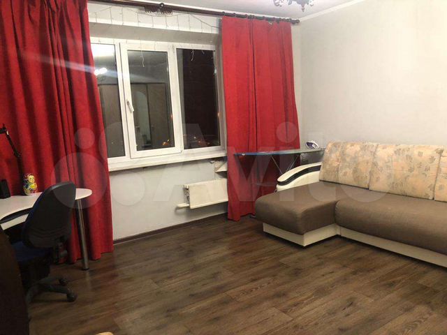 4-к. квартира, 78 м², 1/9 эт.