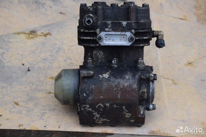 Компрессор двухцилиндровый камаз
