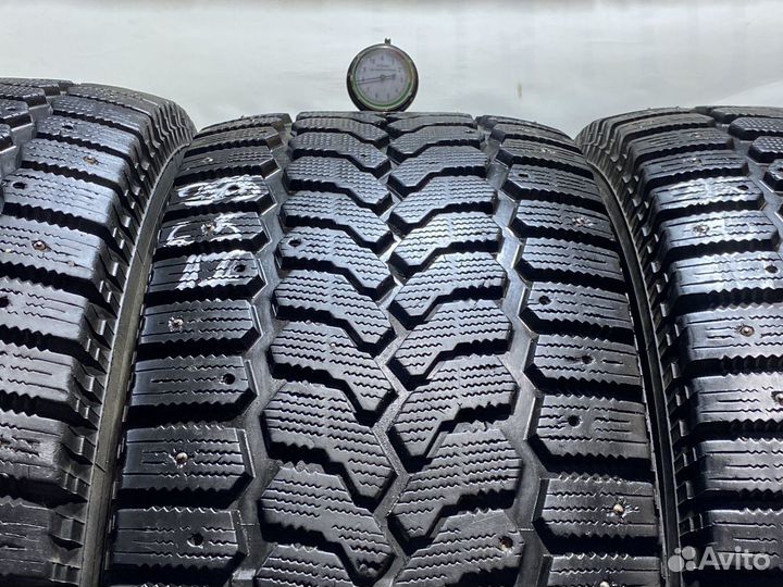 Yokohama Ice Guard F700Z 285/65 R17