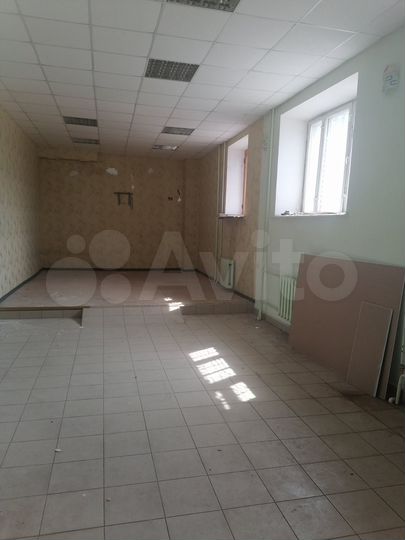Торговая площадь, 53 м²