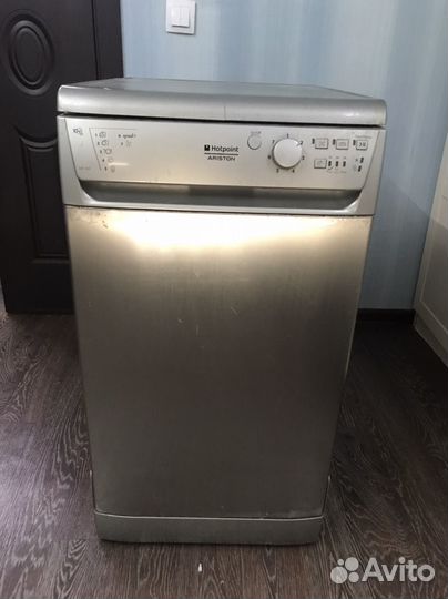 Посудомоечная машина Ariston LSF7237