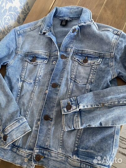 Джинсовая куртка