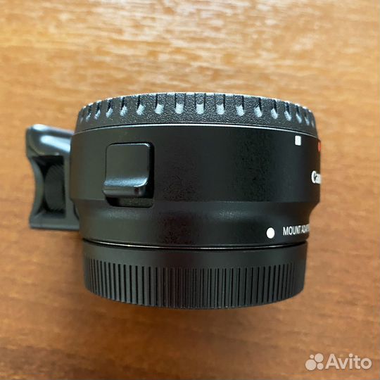Переходное кольцо адаптер Canon Adapter EF-EOS M
