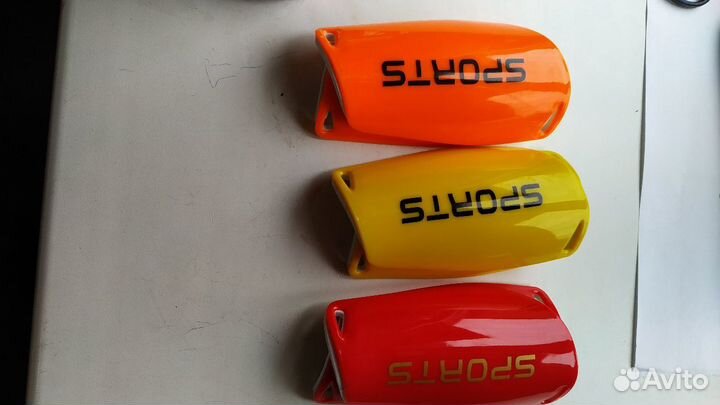 Щитки футбольные