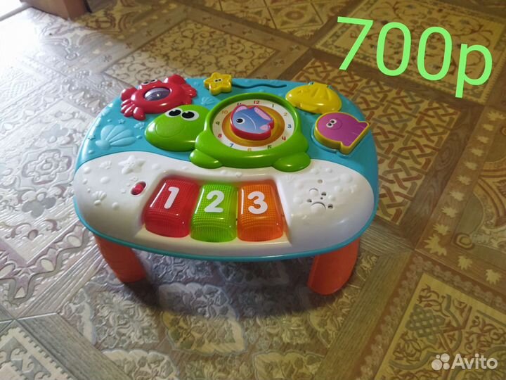 Развивающий стол