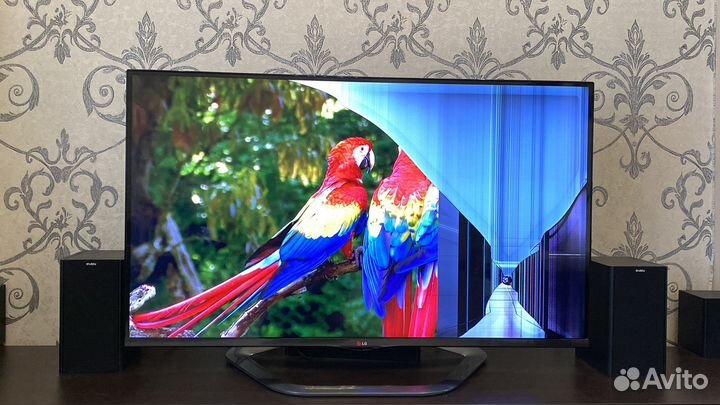 Продается телевизор на запчасти 55 диагональ