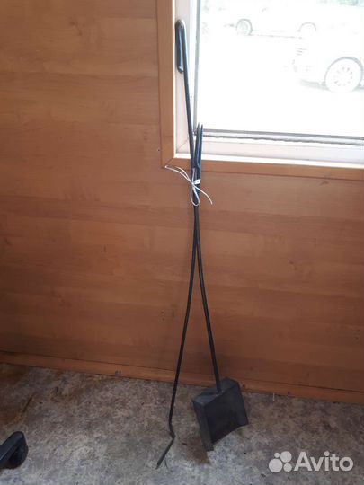 Совок и кочерга