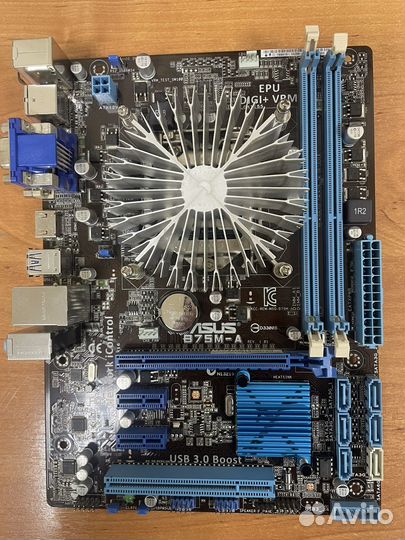 Материнская плата