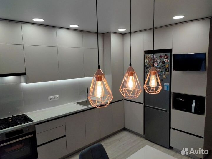 Кухня в потолок на заказ