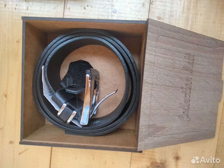 Мужской кожаный ремень