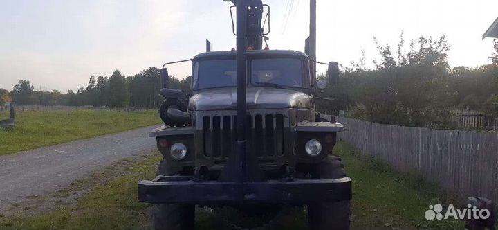 Урал 4320 с КМУ, 2000