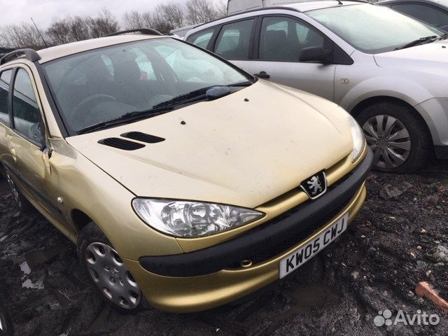 Разбор на запчасти Peugeot 206