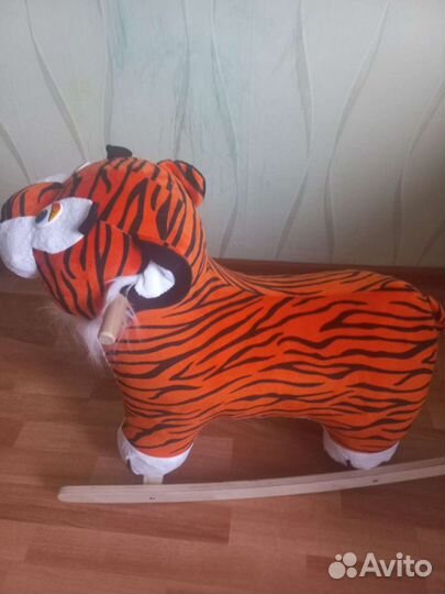 Тигр качалка почти новое