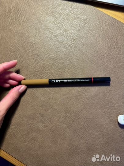 Карандаш для бровей clio