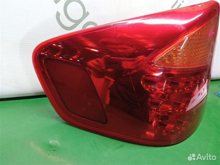 Стоп-сигнал задний левый Nissan Skyline V35