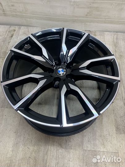 Оригинальный диск BMW X7 G07 R22