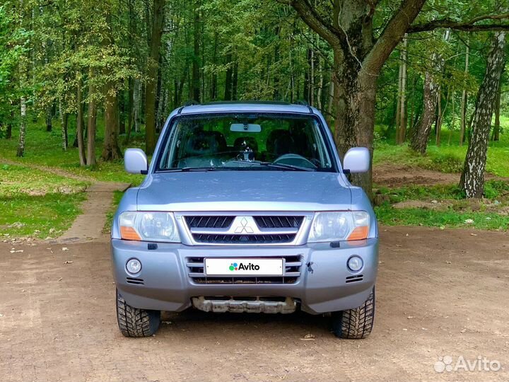 Mitsubishi Pajero 3.2 AT, 2005, 327 000 км