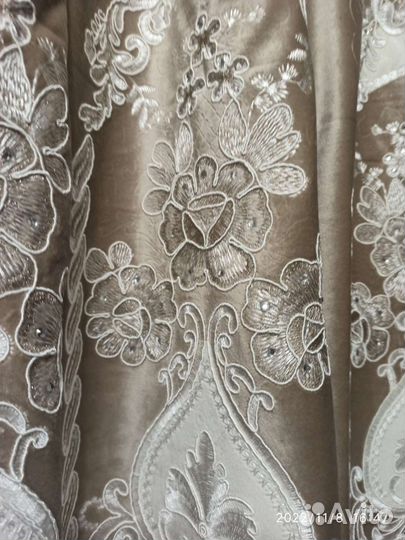 Портьера бархат с вышивкой панно и стразами