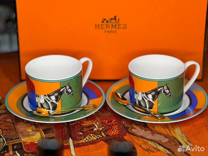 Набор кружек с блюдцем на 2 персоны Hermes