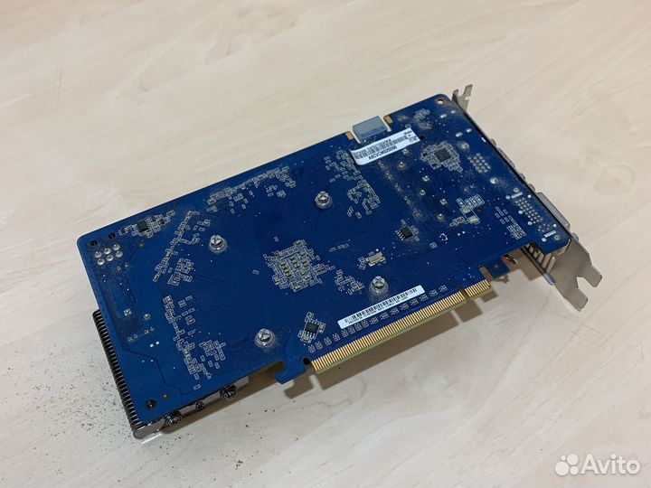 Видеокарта asus nvidia GeForce GTS 250 1гб DDR3
