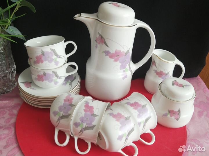 Чайный сервиз. 6 персон. Новый