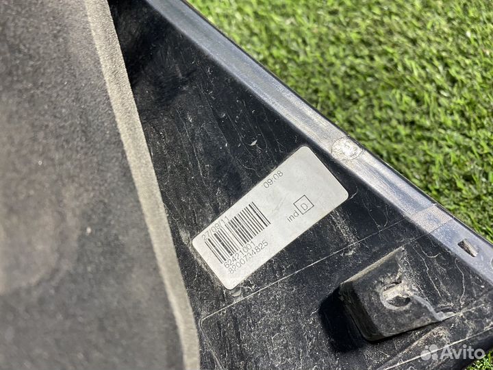 Фонарь задний левый renault sandero 1