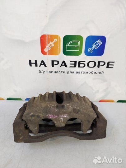 Суппорт передний правый Chevrolet Trailblazer