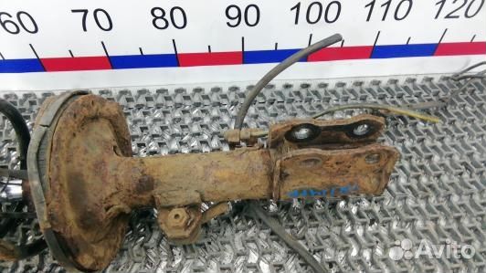 Стойка передняя правая toyota corolla E12 (ONI14N5