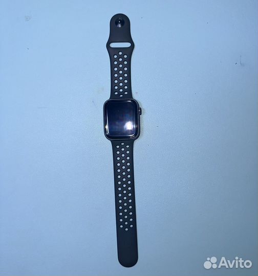 Часы apple Watch SE 44mm