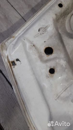 Капот Mitsubishi Dingo С 1998 По 2003 Год