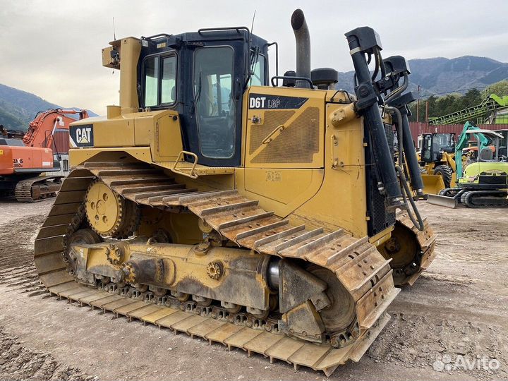 CAT D6T LGP, 2016