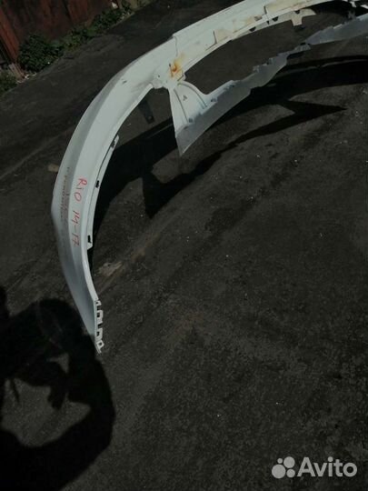 Бампер передний kia rio б/у с дефектом 2015-2017