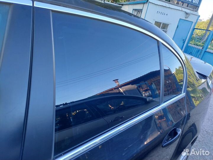 Стекло задней левой двери BMW 5 E60