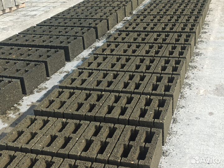 Керамзитобетоннный вибропрессованный блок