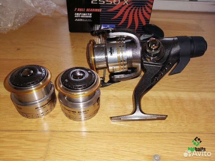 Катушки Daiwa Procaster X с задним фрикционом(нова