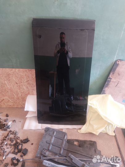 Стекло боковое фольксваген т5