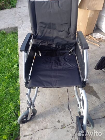 Инвалидная коляска складная бу