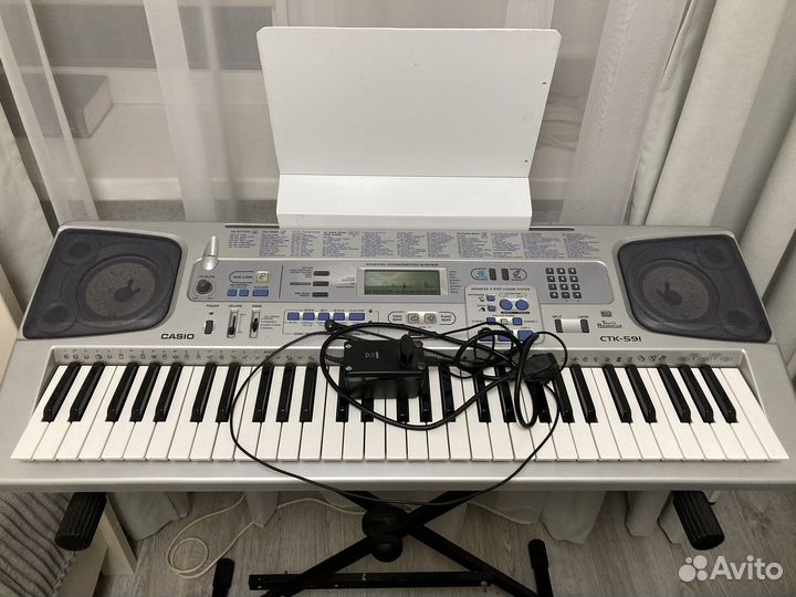 Синтезатор casio