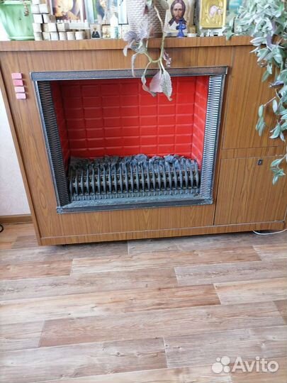 Электрокамин с эффектом пламени бу