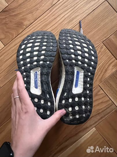 Кроссовки adidas ultraboost женские UK4