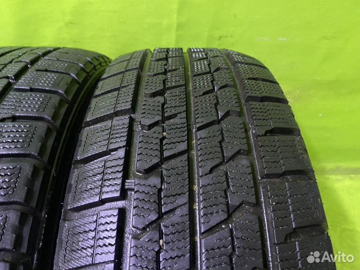 Goodyear Ice Navi Zea II 215/65 R16 98Q