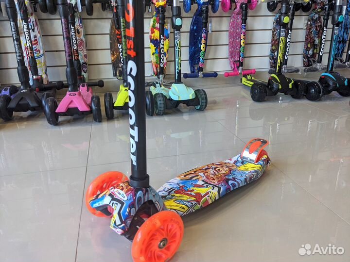 Самокат детский Макси Граффити