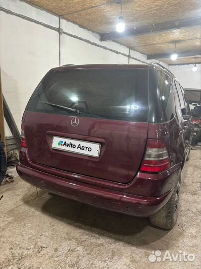 Mercedes-Benz M-класс 3.2 AT, 1998, 305 000 км