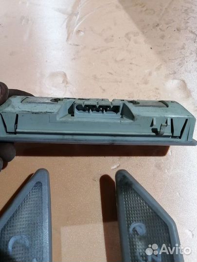 Бмв е36 плафоны салонные комплект