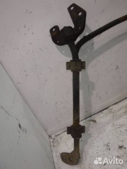 Стабилизатор передний