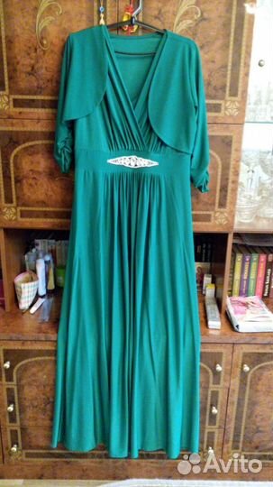 Продаю очень красивое платье