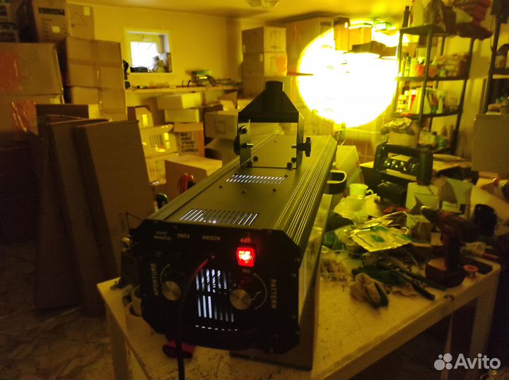 Пушка следящего света в кофре. 138 вт