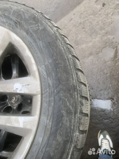 Nokian Tyres Hakkapeliitta R2 SUV 225/60 R18