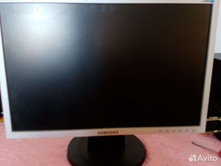 Монитор Samsung syncmaster 920 nw