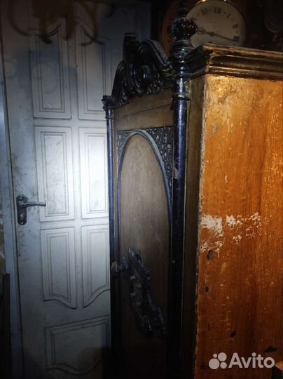 Сейф антикварный